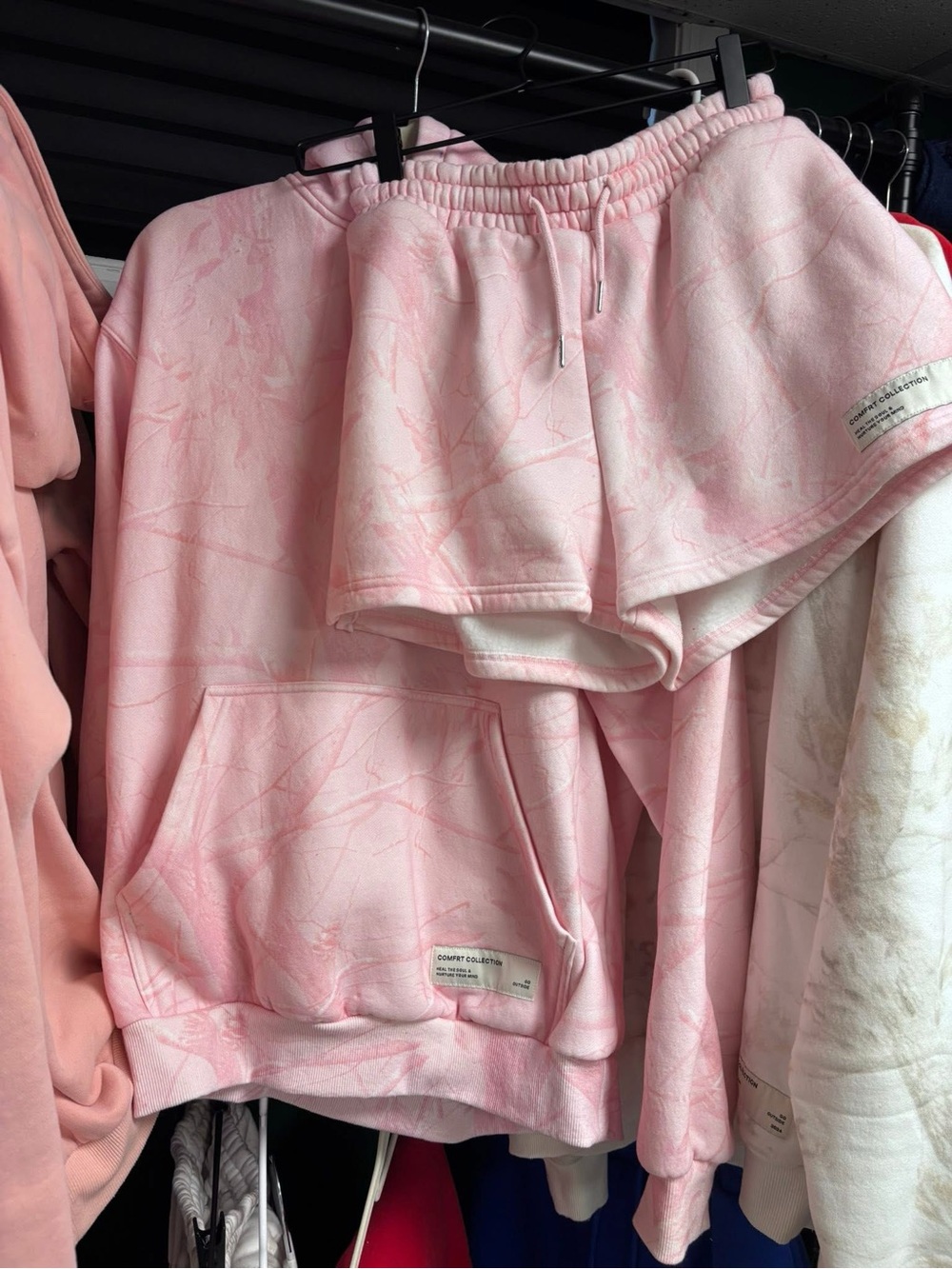 Comfrt Collection Women's Pink Camo Sweat Set